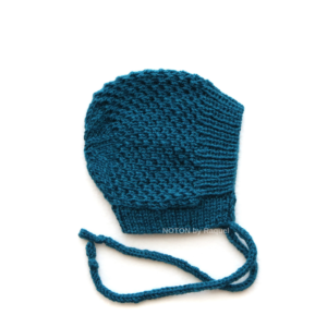 Touca de inverno para bebé em tricot artesanal na cor azul teal NOTON by Raquel KIDS
